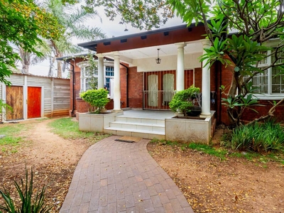 House Auction in Sydenham