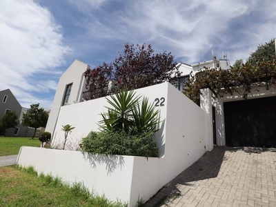 Lovely two bedroom house for sale in Welgevonden Estate