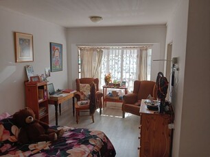 1 Bedroom Retirement Unit To Let in Heuwelsig