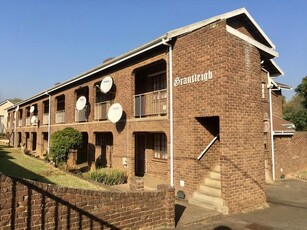 2 Bedroom Apartment To Let in Scottsville