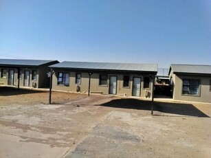Townhouse To Let in Quaggafontein