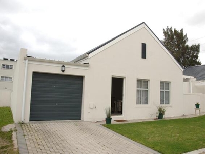 House For Sale In Tweespruit Estate, Stellenbosch