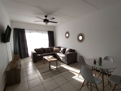 2 Bedroom Sectional Title Rented in Greenstone Hill