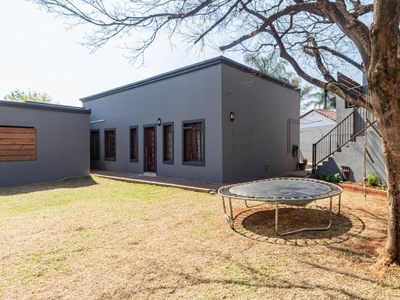 5 Bedroom duet sold in Garsfontein, Pretoria