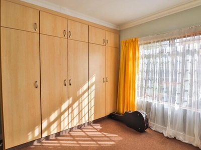 6 bedroom, Vredenburg Western Cape N/A
