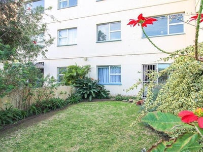 Apartment For Sale In Quigney, East London