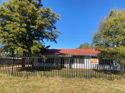 House For Sale In Colenso, Kwazulu Natal