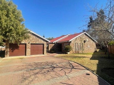3 Bedroom House To Let in Vryburg