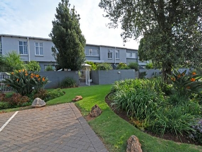 3 Bedroom Townhouse To Let in Fairland