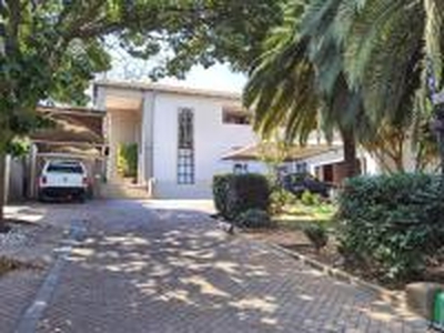 6 Bedroom House for Sale For Sale in Waterkloof Ridge - MR59