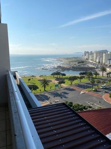 Apartment For Rent In Three Anchor Bay, Cape Town