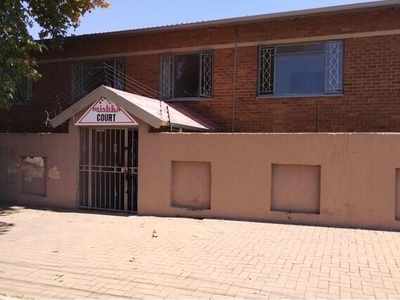 Apartment For Rent In Turf Club, Johannesburg
