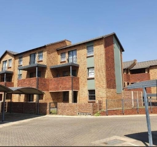 Apartment For Sale In Alveda, Johannesburg