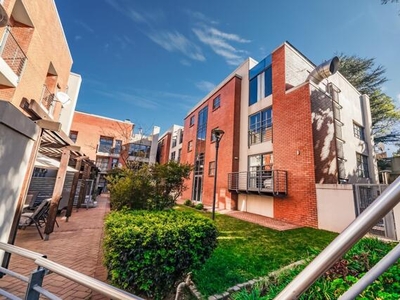 Apartment For Sale In Hyde Park, Sandton