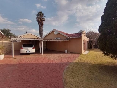 House For Rent In Dalpark, Brakpan