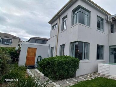 House For Rent In Dennegeur, Somerset West