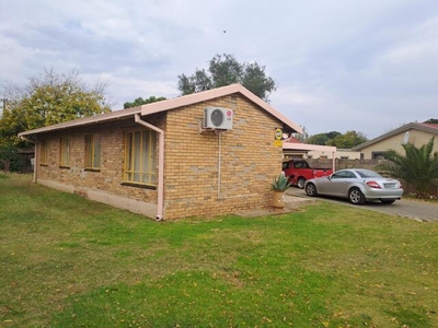 House For Rent In Fauna, Bloemfontein