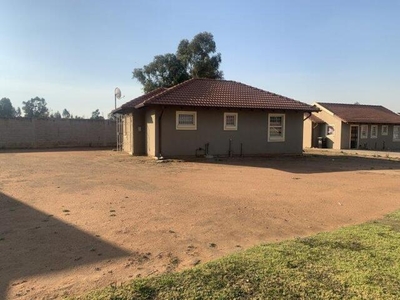 House For Rent In Grootvaly, Springs