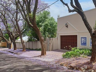 House For Rent In Parkwood, Johannesburg