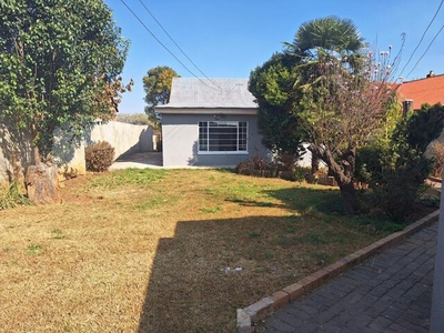 House For Rent In Wentworth Park, Krugersdorp
