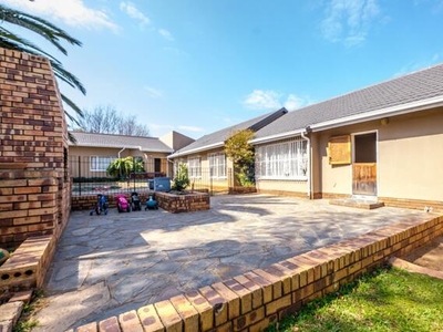 House For Sale In Albemarle, Germiston