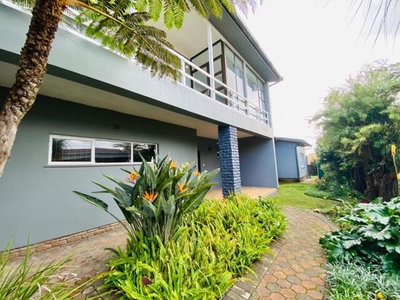 House For Sale In Bayview, Hartenbos