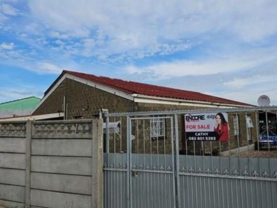 House For Sale In Beacon Valley, Mitchells Plain