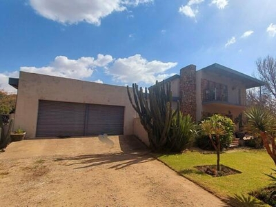 House For Sale In Brentwood Park, Benoni