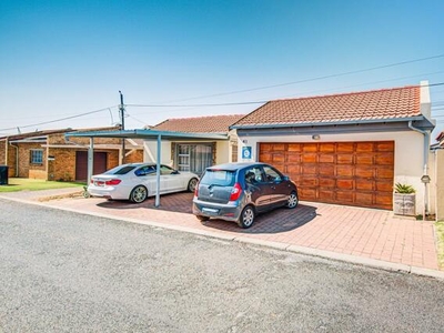 House For Sale In Clearwater Estate, Boksburg