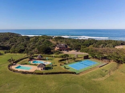 House For Sale In Cove Rock, East London