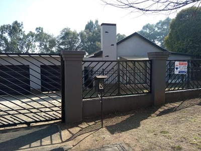 House For Sale In Dewitsrus, Germiston