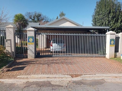 House For Sale In Elma Park, Edenvale