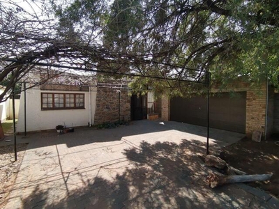 House For Sale In Gardeniapark, Bloemfontein