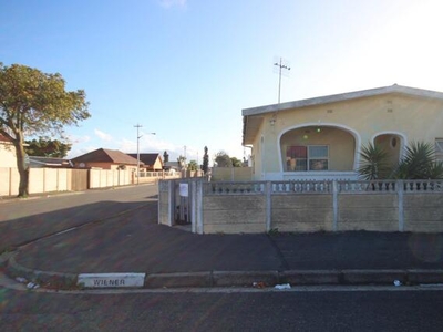 House For Sale In Goodwood Central, Goodwood