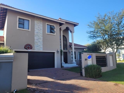 House For Sale In Greenstone Hill, Edenvale