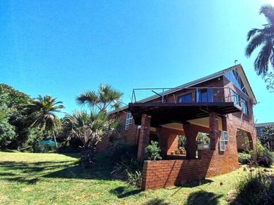 House For Sale In Leisure Bay, Port Edward