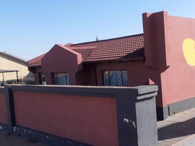 House For Sale In Mabopane, Gauteng