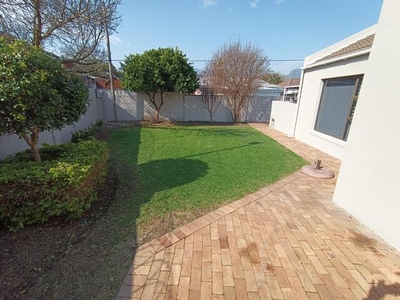 House For Sale In Paarl Central East, Paarl