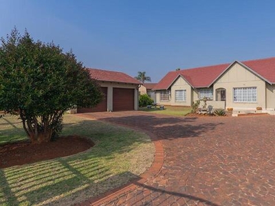 House For Sale In Parkrand, Boksburg