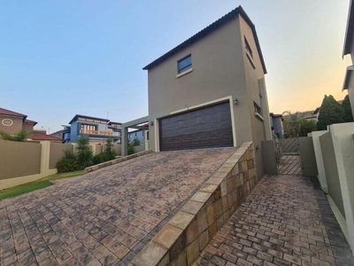 House For Sale In Pinehaven, Krugersdorp