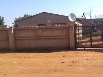 House For Sale In Soshanguve South Ext 4, Soshanguve