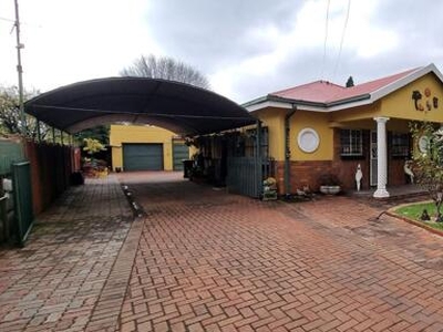 House For Sale In Three Rivers, Vereeniging