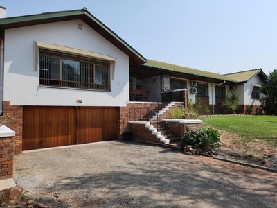 House For Sale In Vredendal, Western Cape