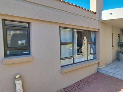 Townhouse For Sale In Bankenveld Estate, Witbank