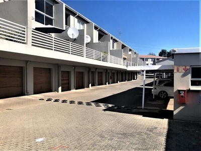 Townhouse For Sale In Bedford Gardens, Bedfordview