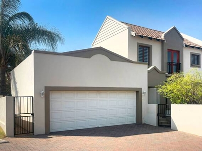 Townhouse For Sale In Fourways, Sandton