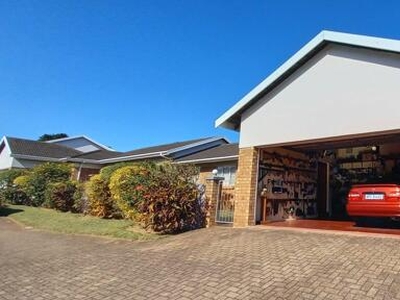 Townhouse For Sale In Margate, Kwazulu Natal