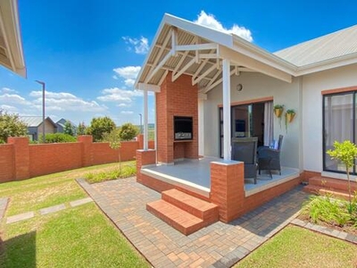 Townhouse For Sale In Southdowns Estate, Centurion