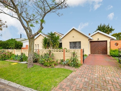 4 Bed House in Avondale