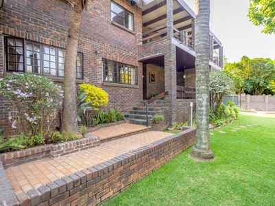 5 Bedroom House Sold in Northcliff